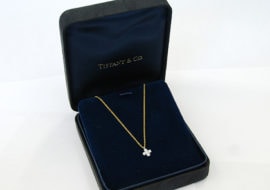 ティファニー ネックレス クルーシフォーム