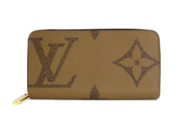 ルイ・ヴィトン モノグラム ジャイアント リバース ジッピーウォレット M69353