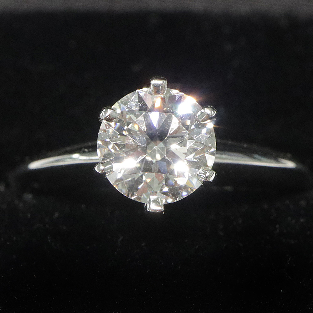ティファニーソリティアリングPt950D1.01ct