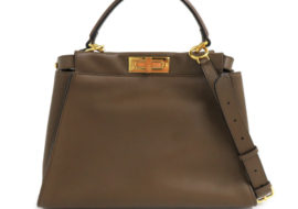 フェンディ ピーカブーレギュラー ブラウン ゴールド金具 8BN290 5WM F082P