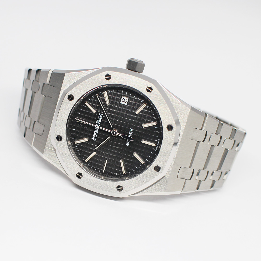 オーデマピゲ ロイヤルオーク 15300ST.OO.1220ST.03 ブラック