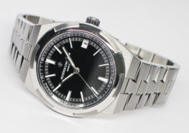 ヴァシュロンコンスタンタン オーヴァーシーズ 4500V/110A-B483 ブラック