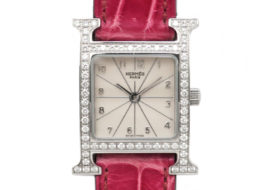 エルメス Hウォッチ ダイヤベゼル HH1.230 フューシャ クロコダイルニロティカスベルト