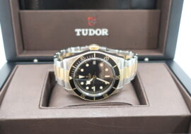 チューダー ブラックベイ41 79733N SS YG コンビ ブラック文字盤