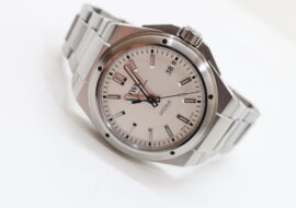 IWC インターナショナルウォッチカンパニー インヂュニア SS ホワイト文字盤 IW323904