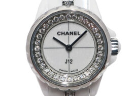 シャネル CHANEL J12 XS H5238 ホワイトセラミック ダイヤ クォーツ
