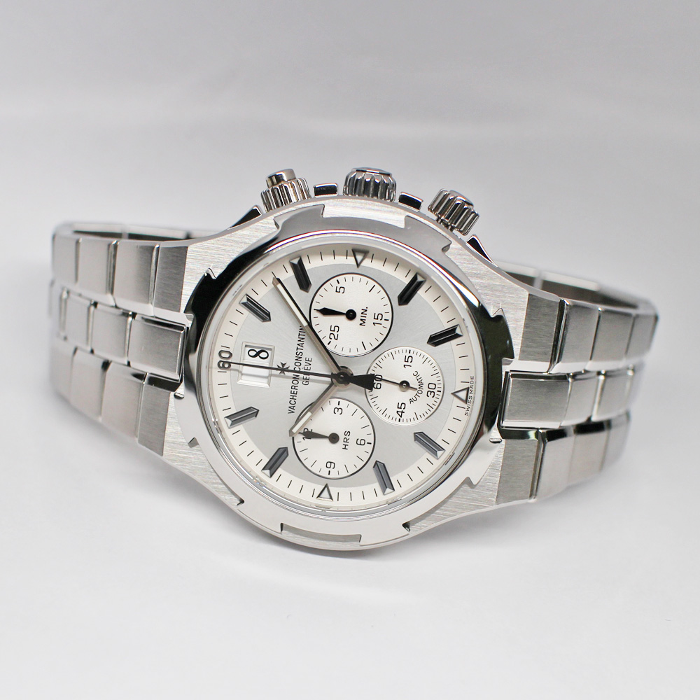 ヴァシュロンコンスタンタン オーヴァーシーズ クロノグラフ 49140/423A-8790 シルバー