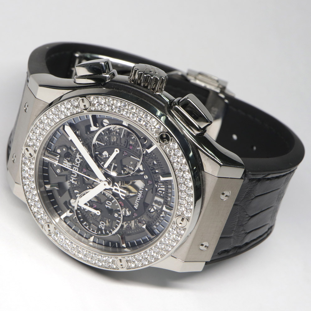 ウブロ アエロ・フュージョン チタニウム ダイヤモンド 525.NX.0170.LR.1104