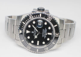ロレックス サブマリーナ デイト 116610LN ランダム ブラック 鏡面バックル 保証書付き 2018年