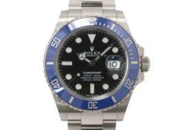 ロレックス サブマリーナデイト 126619LB ブルー 黒文字盤 750WG