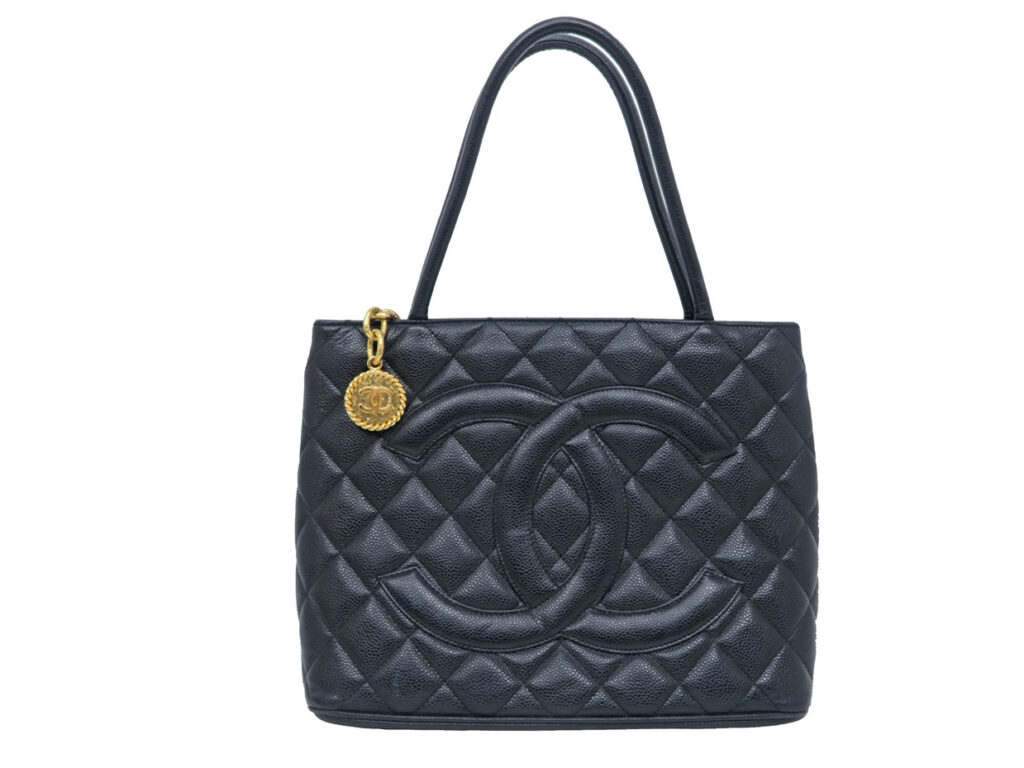 シャネル 復刻トートバッグ キャビアスキン ブラック ゴールド金具