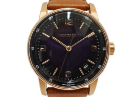 オーデマピゲ AUDEMARS PIGUET CODE11.59 バイ オーデマ ピゲ 15210OR.A002KB.02 パープル 750PG/レザー 自動巻き