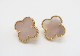 ヴァンクリーフ&アーペル マジックアルハンブラ ピアス 750YG イエローゴールド マザーオブパール