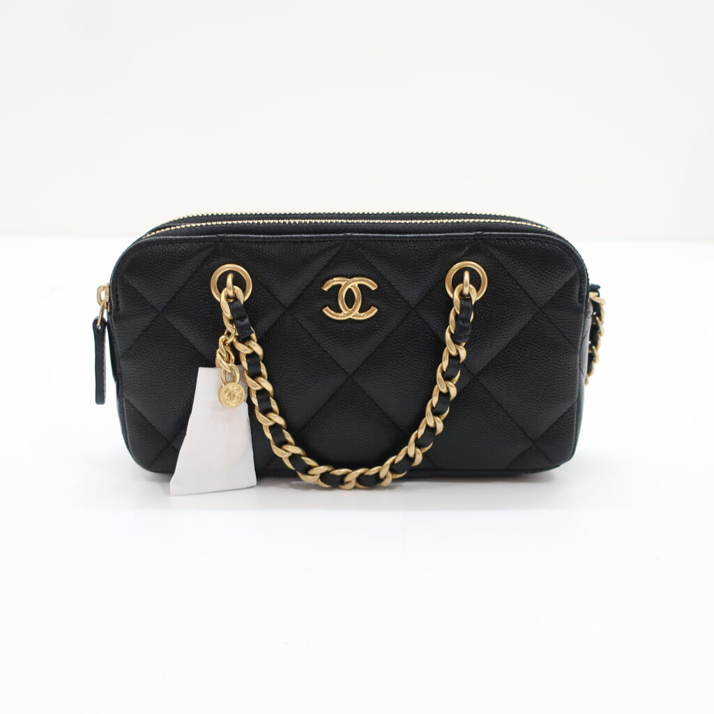 シャネル マトラッセ チェーンウォレット フォンホルダー ブラック ゴールド金具 キャビアスキン AP3495