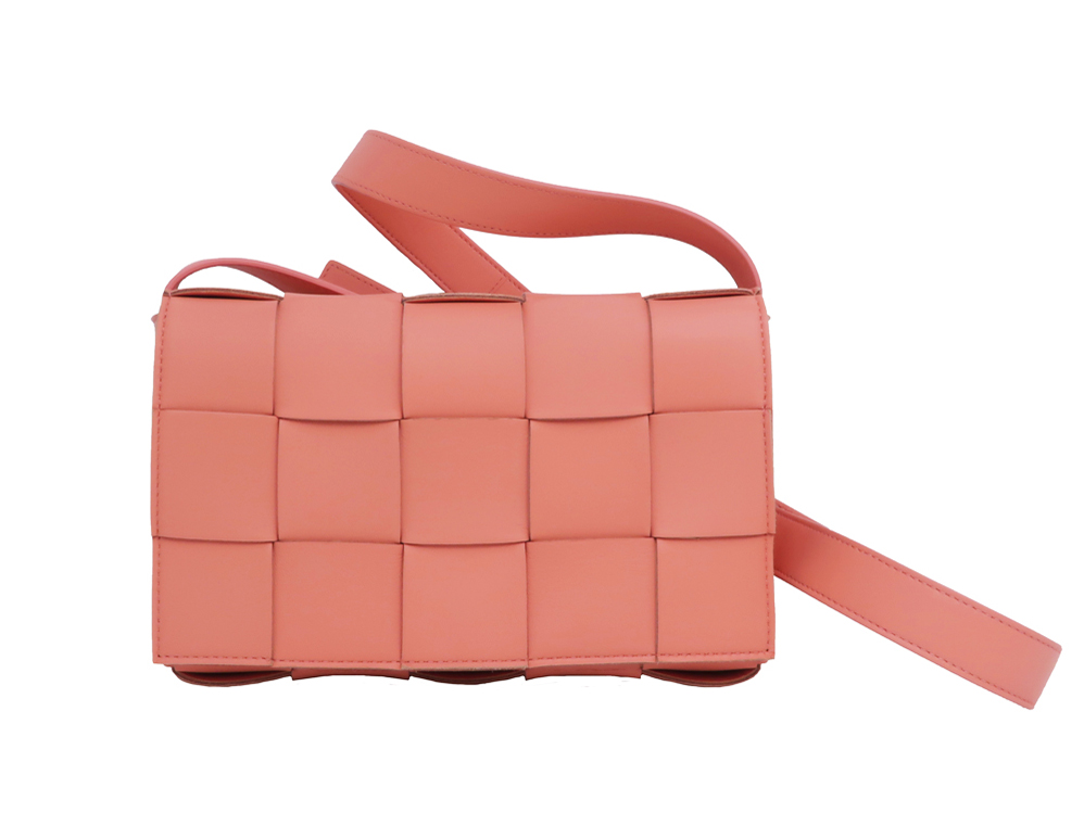 ボッテガヴェネタ カセット ショルダーバッグ マキシイントレチャート ピンク 578004