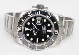 ロレックス サブマリーナ デイト 116610LN ランダム ブラック 自動巻き メンズ 保証書付き 2018年