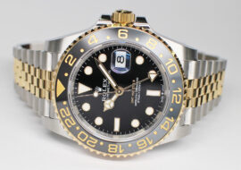 ロレックス GMTマスターII 126713GRNR ランダム ブラック SS YG ジュビリー 保証書付き 2024年 新品同様