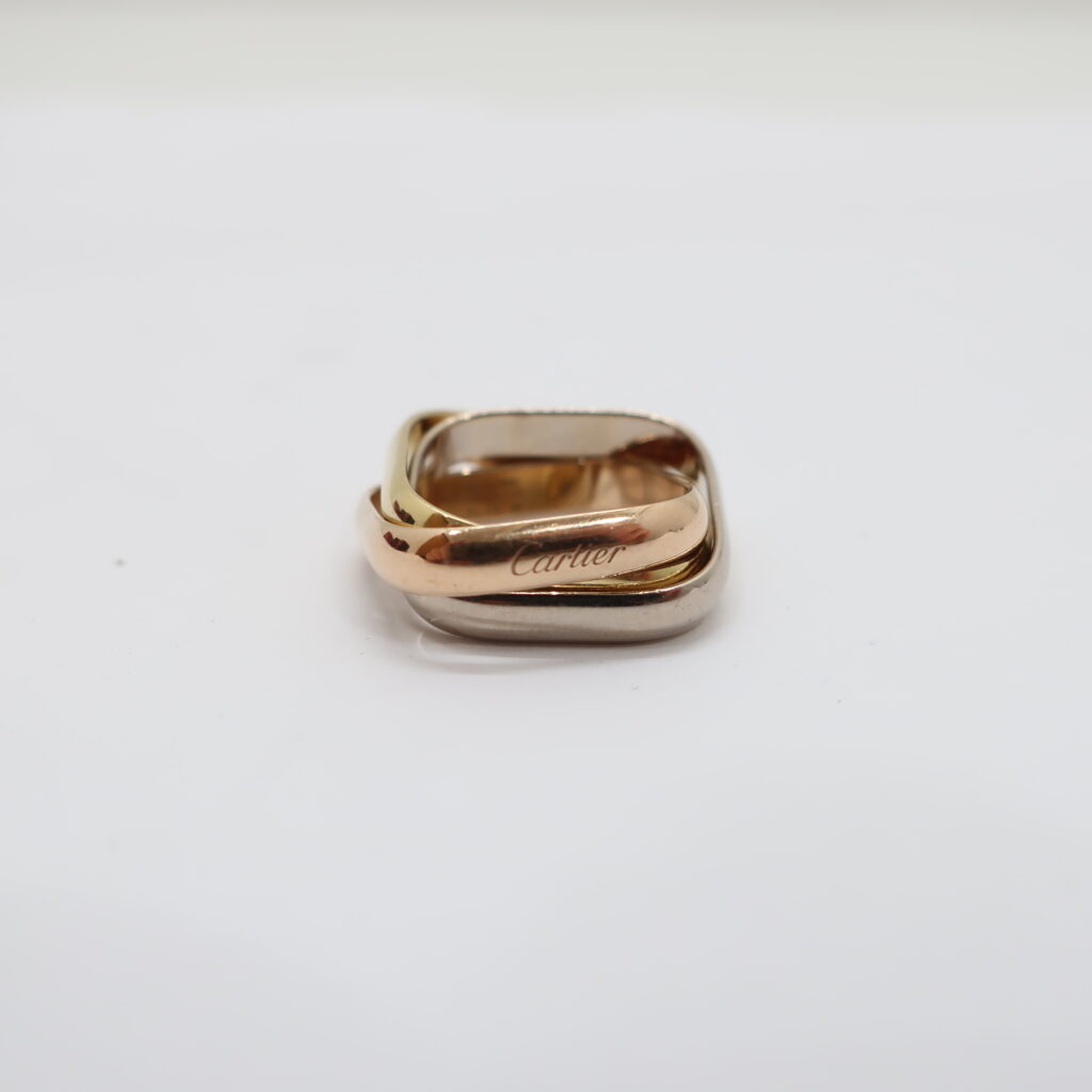 カルティエ トリニティクッションリング 750 ホワイト ピンク イエロー