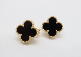 ヴァンクリーフ＆アーペル ヴインテージアルハンブラ イヤリング VCARA44200 オニキス 18KYG