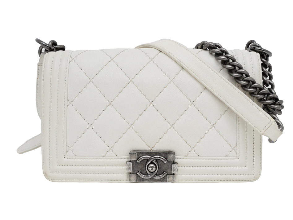 シャネル ボーイシャネル チェーンショルダーバッグ マトラッセ ホワイト