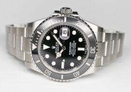 ロレックス サブマリーナ デイト 126610LN ランダム ブラック 自動巻き メンズ 保証書付き 2023年