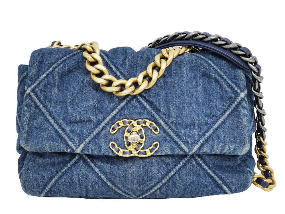 シャネル シャネル19 チェーンショルダーバッグ デニム  ゴールド金具 AS1160