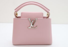 ルイヴィトン カプシーヌ ミニ ピンク マザーオブパール ゴールド金具