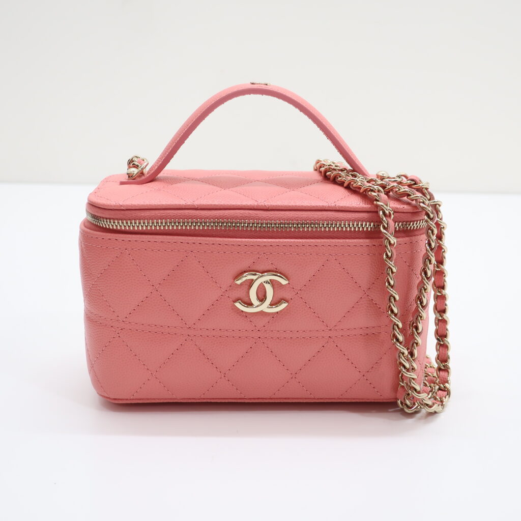 シャネル CHANEL ロングバニティケース ピンク ゴールド金具 キャビアスキン チェーンショルダー バッグ