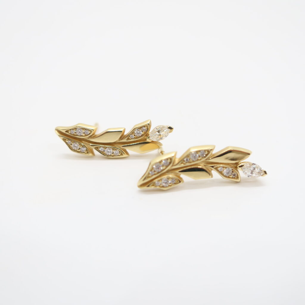 ティファニー ヴァンクライマー ピアス 一対 K18YG イエローゴールド ダイヤモンド