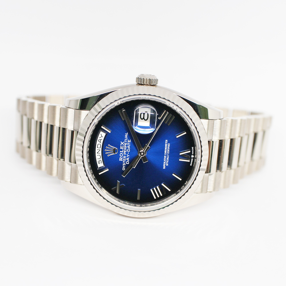 ロレックス デイデイト 36 128239 ランダム ブルーオンブレ ローマ WG 自動巻き メンズ 保証書付き 2025年