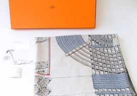 エルメス HERMES カレ140 カレジェアン 大判スカーフ カシミヤ シルク DRESSAGE TRESSAGE