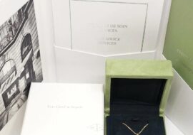 ヴァンクリーフ&アーペル VAN CLEEF&ARPELS スウィート アルハンブラ ピアス マザーオブパール 750YG VCARF69100