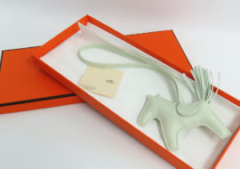 エルメス ロデオPM バッグチャーム ヴェールペパーミント W刻