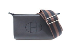 エルメス ヴィドポッシュ クロスボディバッグ B刻印 2023年 ブラック トゴ シルバー金具 メンズ レディース