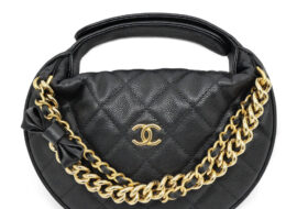 シャネル マトラッセ ミニハンドバッグ AP3943 ブラック ゴールド金具