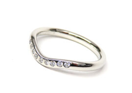 ティファニー エルサ・ペレッティ カーブド バンドリング 9Pダイヤ PT950