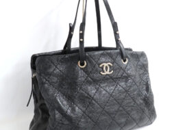 シャネル オンザロード トートバッグ ココマーク ブラック シルバー金具