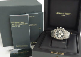 オーデマピゲ ロイヤルオーククロノグラフ 26331ST.OO.1220ST.02 ブラック