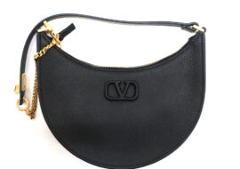 ヴァレンティノ ショルダーバッグ P0W9RQR レディース ブラック レザー ゴールド金具