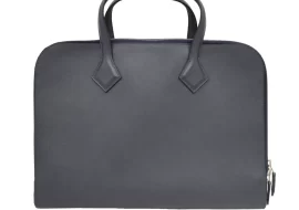 エルメス ヴィクトリア ライト ブルーニュイ エバーカラー D刻